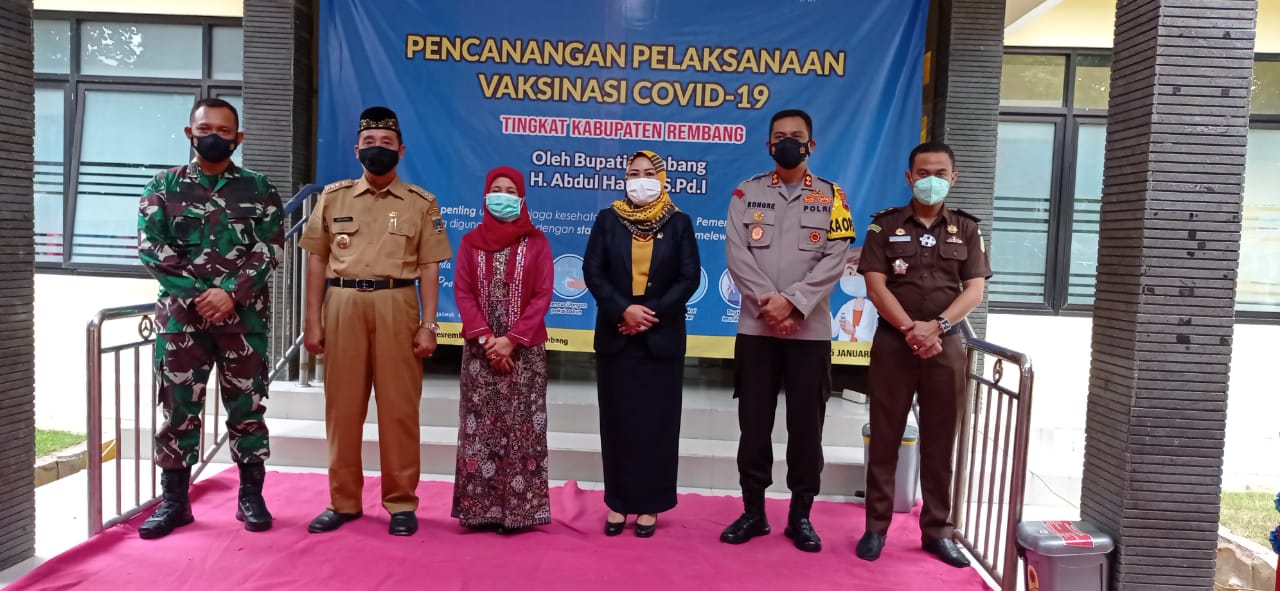 Pemkab Rembang Laksanakan Pencanangan vaksinasi Covid-19 pada Senin (25/1/2021)