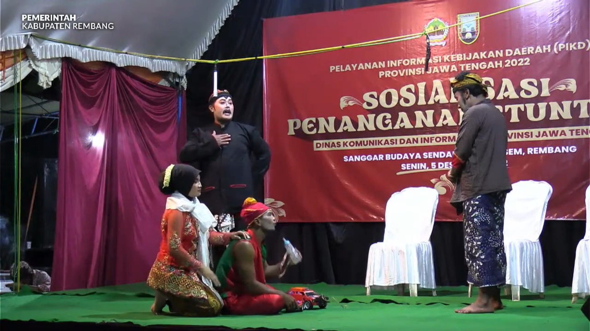 KOMINFO SOSIALISASIKAN PENCEGAHAN STUNTING MELALUI MEDIA TRADISIONAL