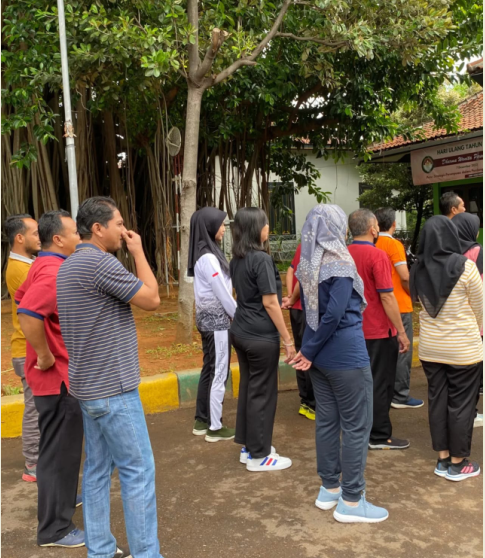 Jum'at Sehat bersama Karyawan dan Karyawati Dinas Komunikasi dan Informatika Kabuupaten Rembang